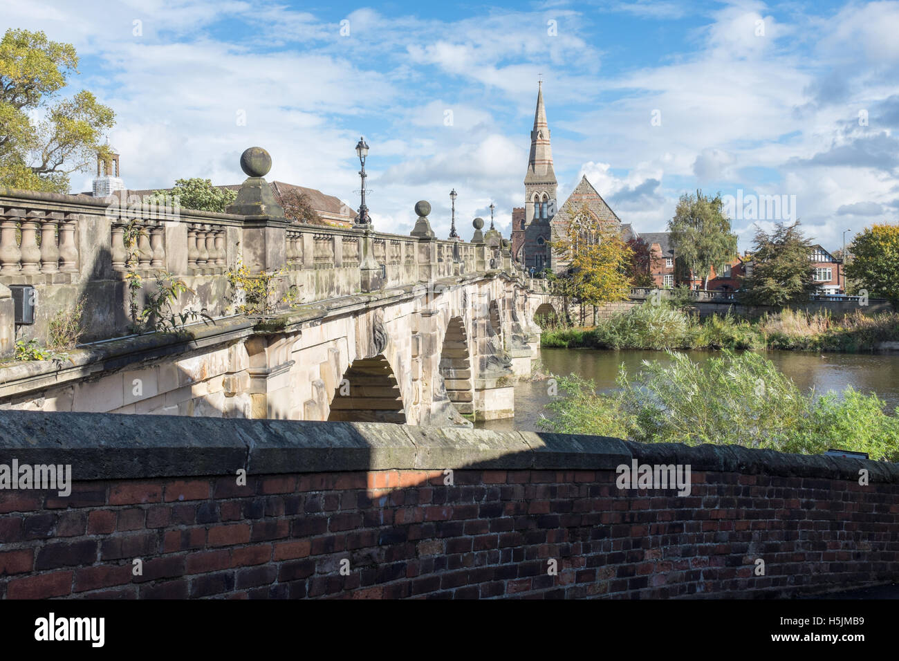 The English Bridge crossing the River Severn in Shrewsbury Stock Photo ...