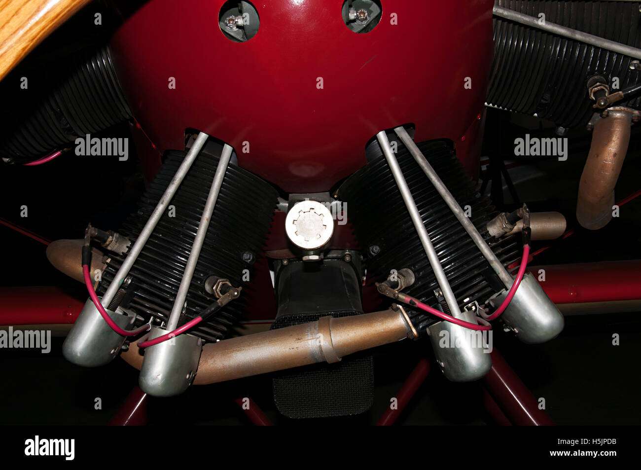 Propeller engine propeller hires stock photography and images Alamy