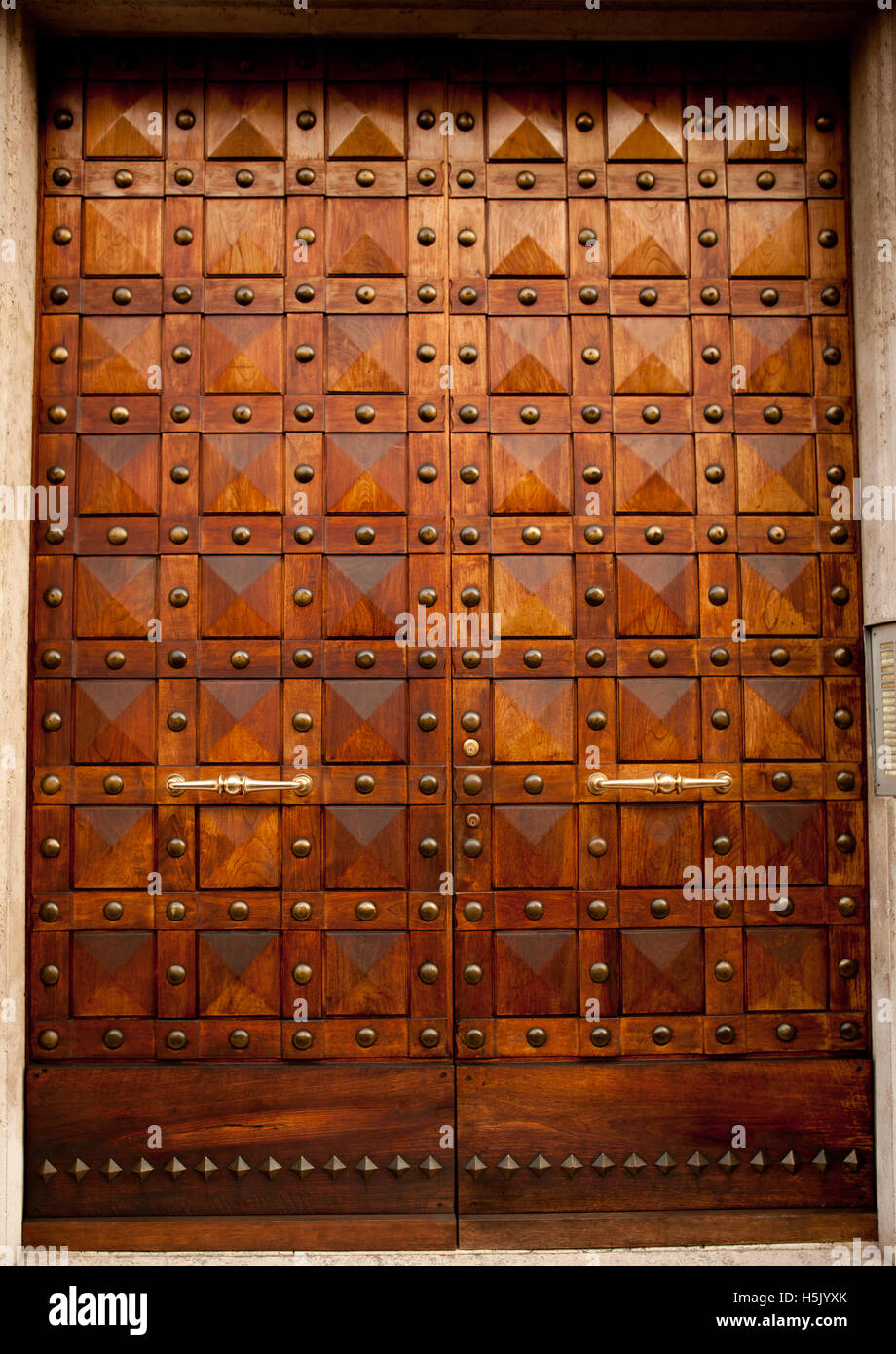 Ornate wooden door Stock Photo - Alamy