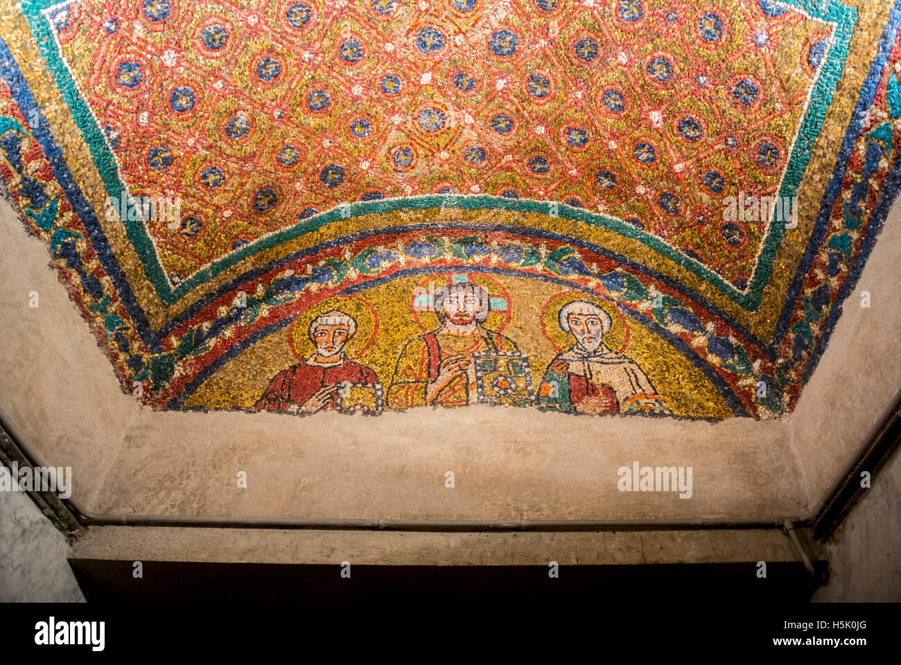 Ceiling mosaics hi-res stock photography and images - Alamy
