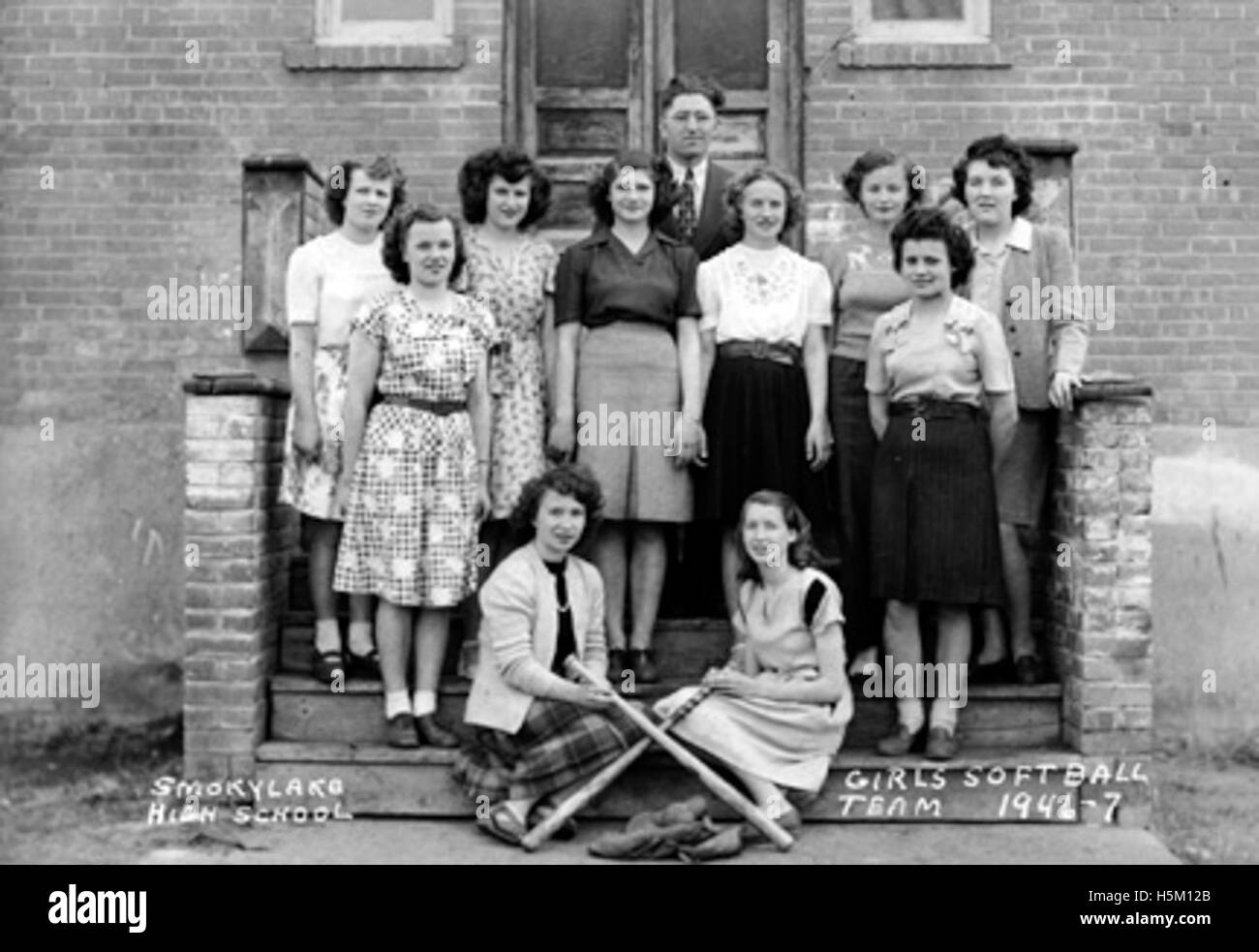 Girl's softball team, Smoky Lake High School, Smoky Lake, Alberta 263