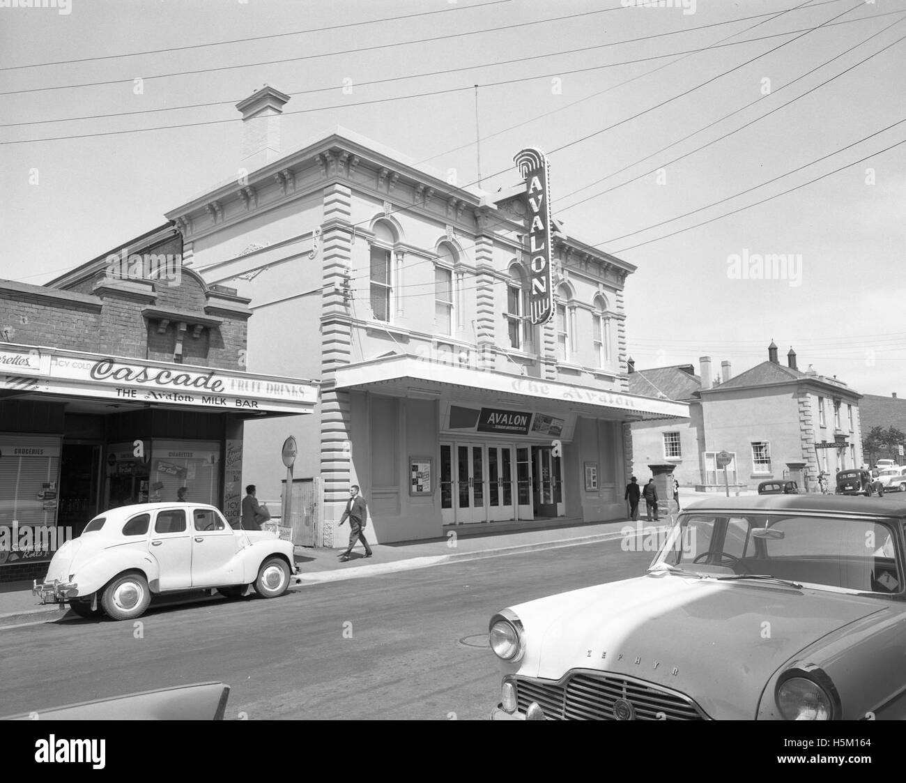Avalon Theatre, Melville Street Hobart (c1975 Stock Photo Alamy