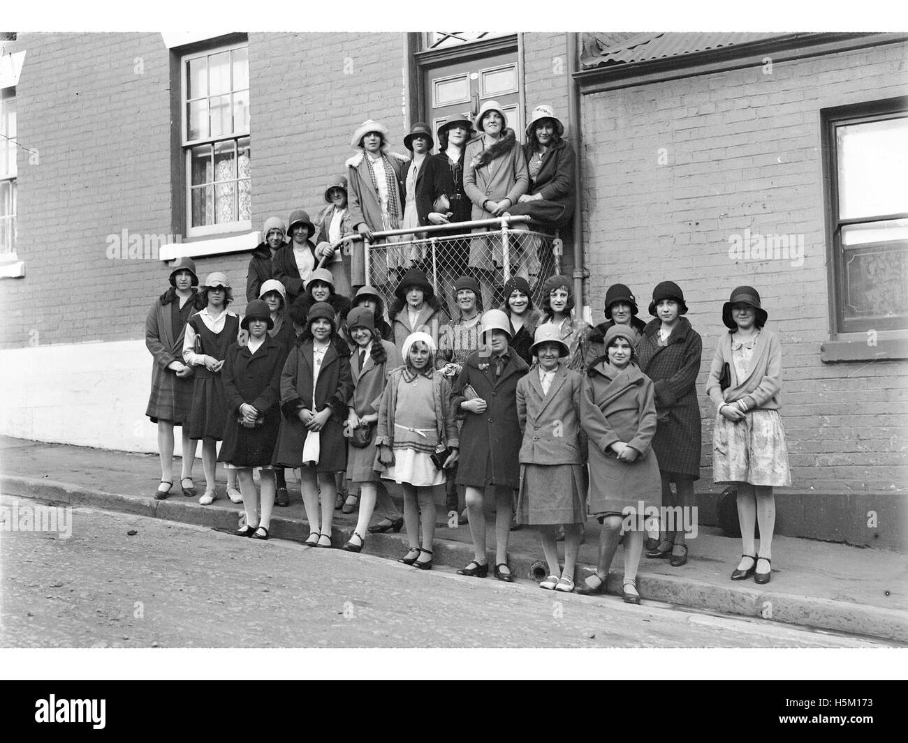 New Strand Theatre, Liverpool Street, Hobart - Group of ladies Stock Photo