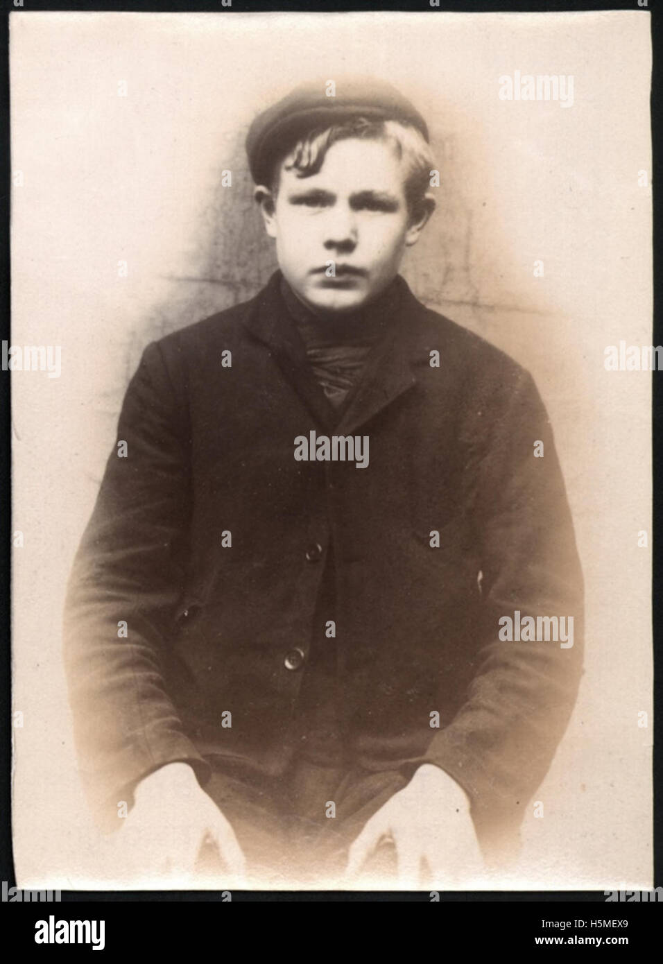 Thomas Craigie, labourer, arrested for breaking into a house Stock Photo