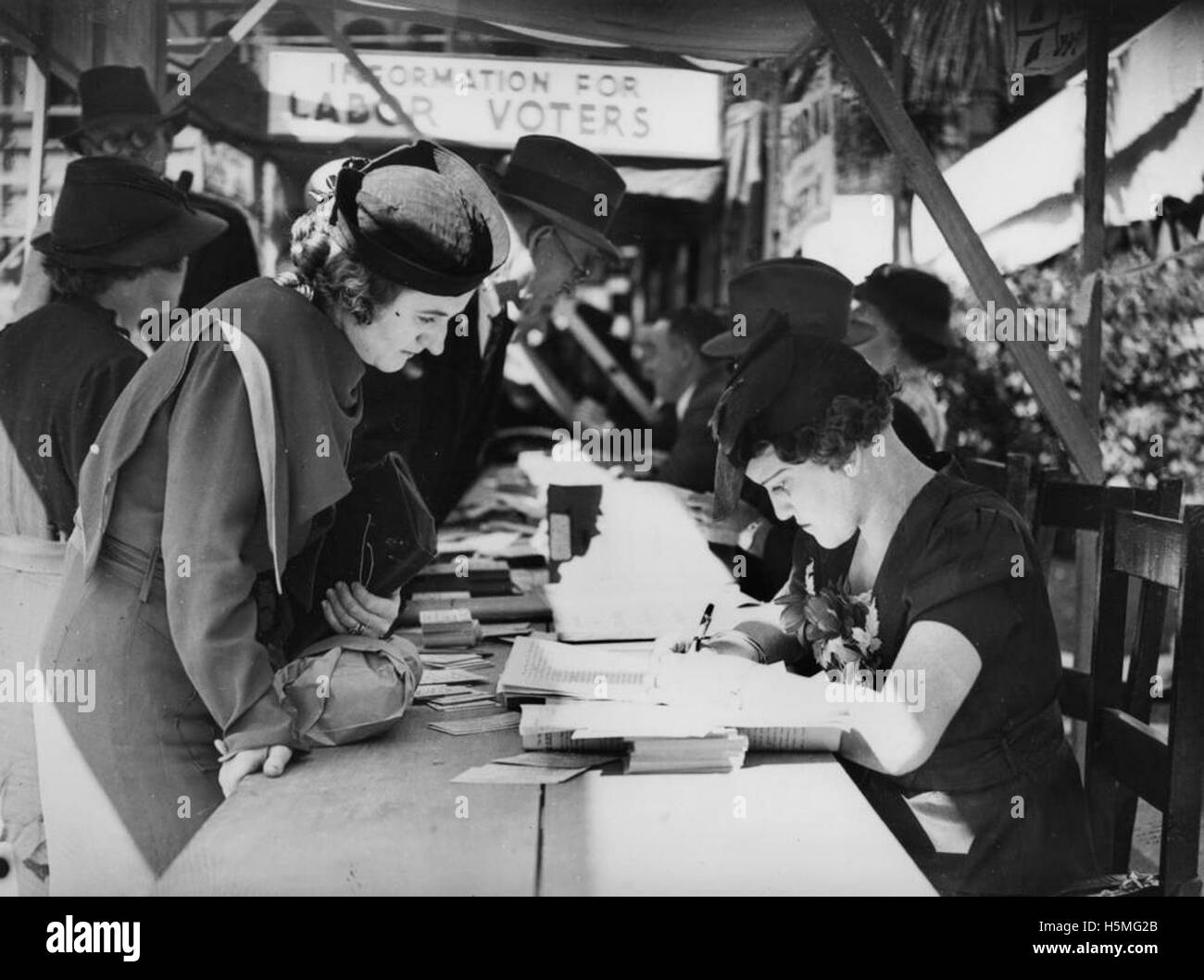 Voting in Brisbane, 1937 Stock Photo Alamy