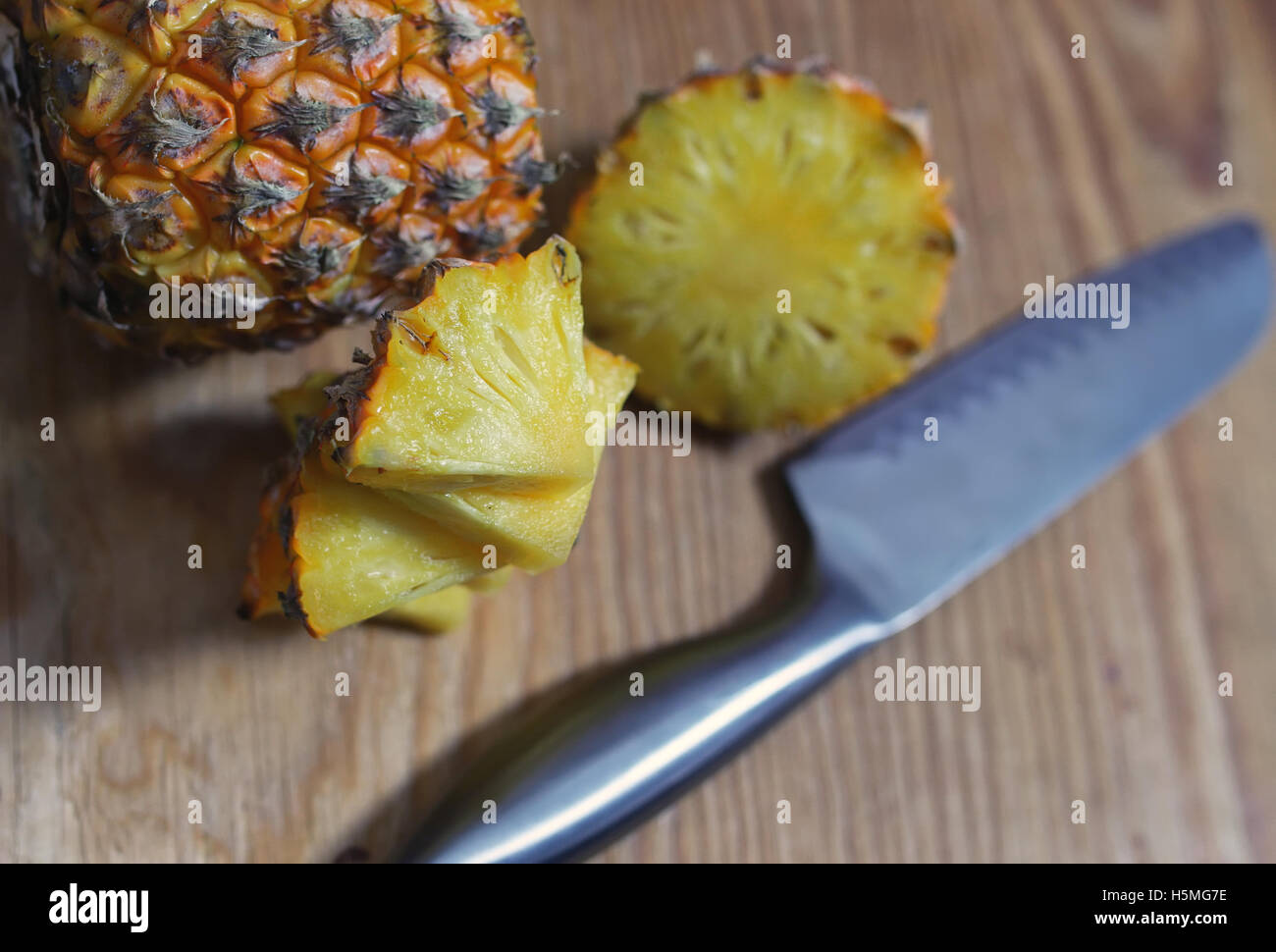 slices pineapple cut knife Stock Photo Alamy