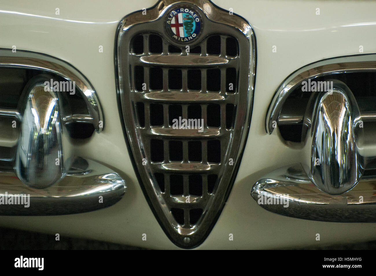 ALFA Romeo Giulietta Spider year of issue 1957, photo auto, Stock Photo