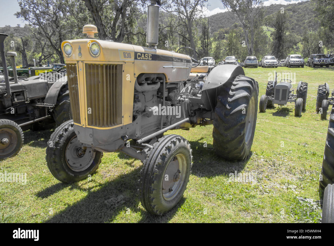 Vintage case tractor hires stock photography and images Alamy