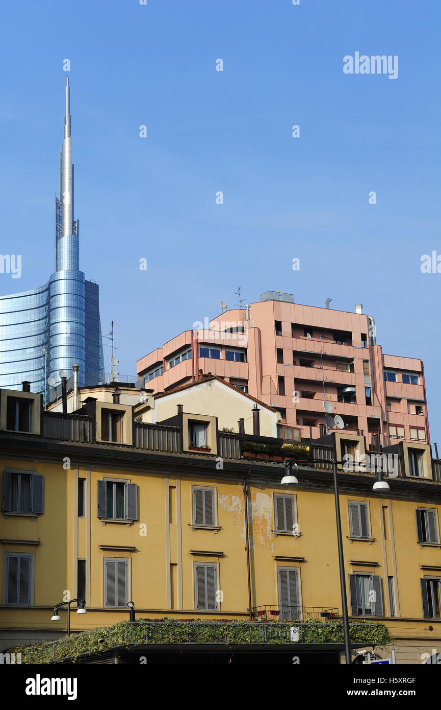 Old and new architecture mix up in the Porta Nuova area in Milan, Italy Stock Photo