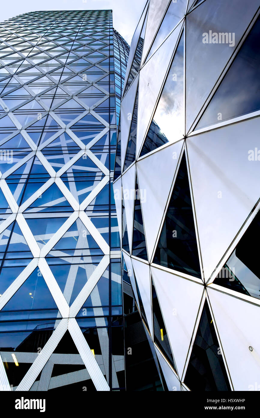 View modern glass skyscrapers hi-res stock photography and images - Alamy