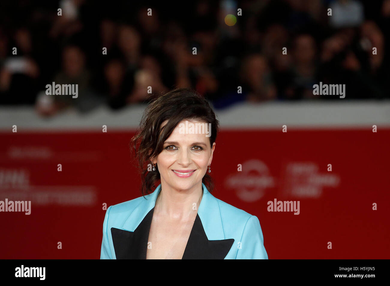 Rome, Italy. 22nd Oct, 2016. Juliette Binoche Rome 22nd October 2016. Rome Film Fest XI edition. Foto Samantha Zucchi Insidefoto Credit:  insidefoto srl/Alamy Live News Stock Photo