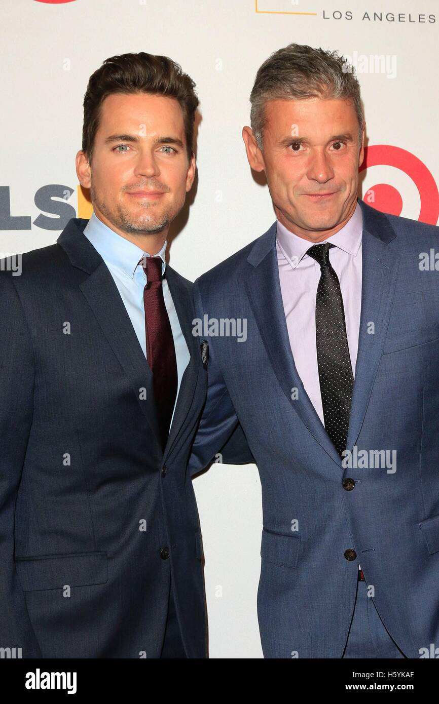 Beverly Hills, CA. 21st Oct, 2016. Matt Bomer, Simon Halls at arrivals
