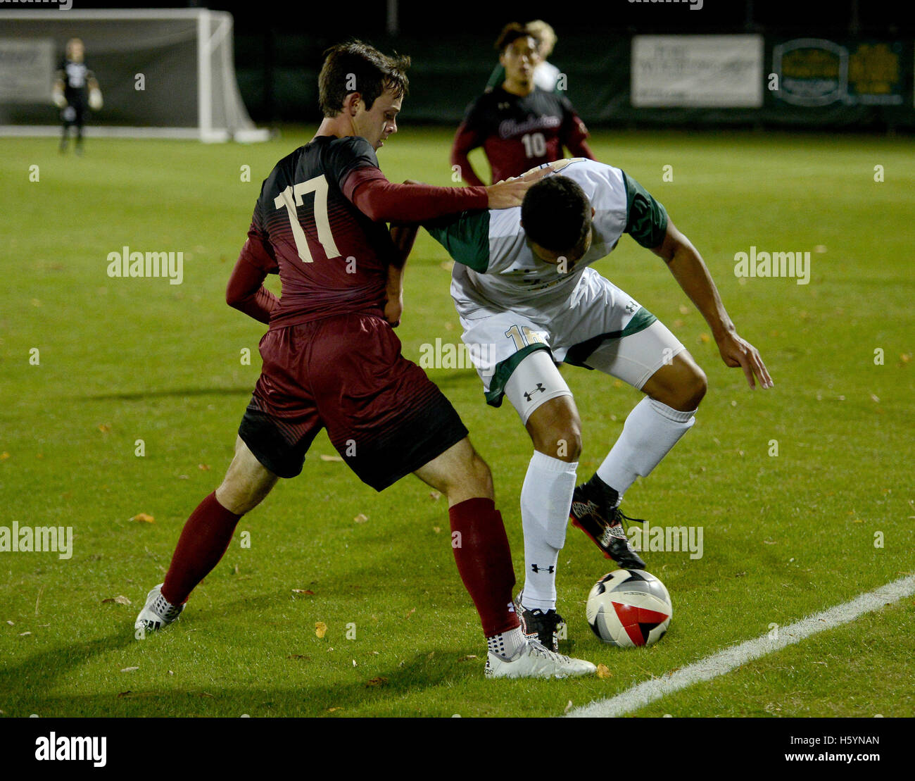 Williamsburg, VA, USA. 22nd Oct, 2016. 20161022 - William and Mary defender HRISTO BUSTAMANTE (16) works the ball along the side line against College of Charleston midfielder ELI DENT (17) in the first half at Martin Family Stadium in Williamsburg, Va. © Chuck Myers/ZUMA Wire/Alamy Live News Stock Photo