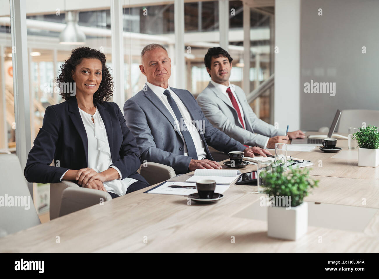 Movers and shakers hires stock photography and images Alamy