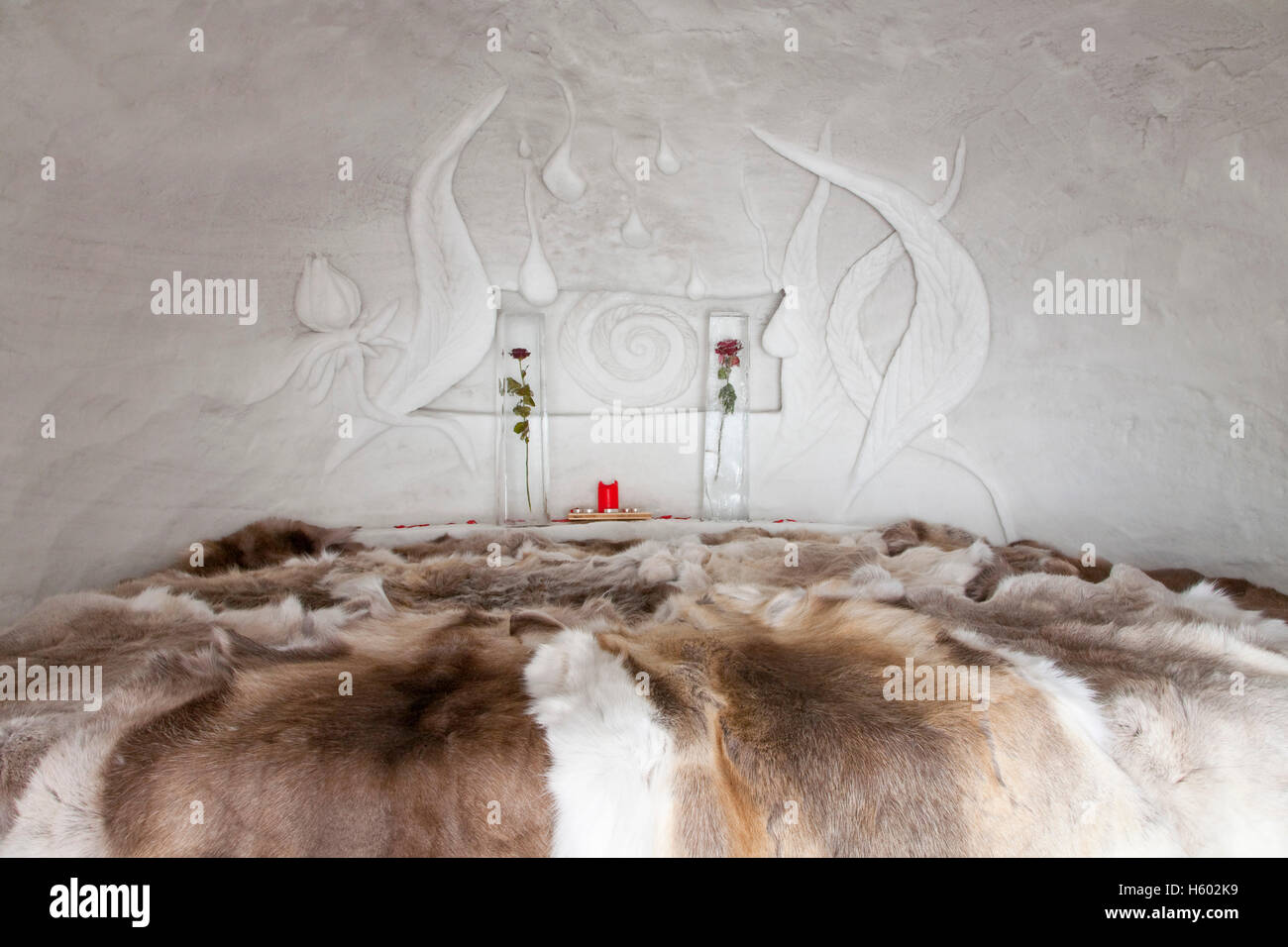 Igloo lodge on Mt Nebelhorn, igloo hotel, exclusive accommodation, ice, snow, winter, Oberstdorf, Allgaeu, Bavaria Stock Photo