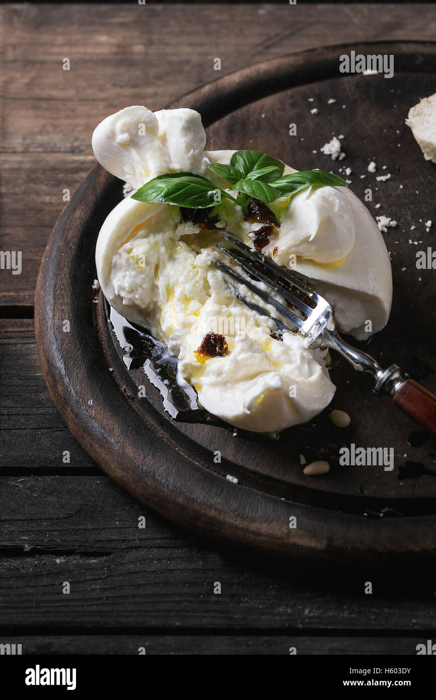 Italian cheese burrata Stock Photo Alamy