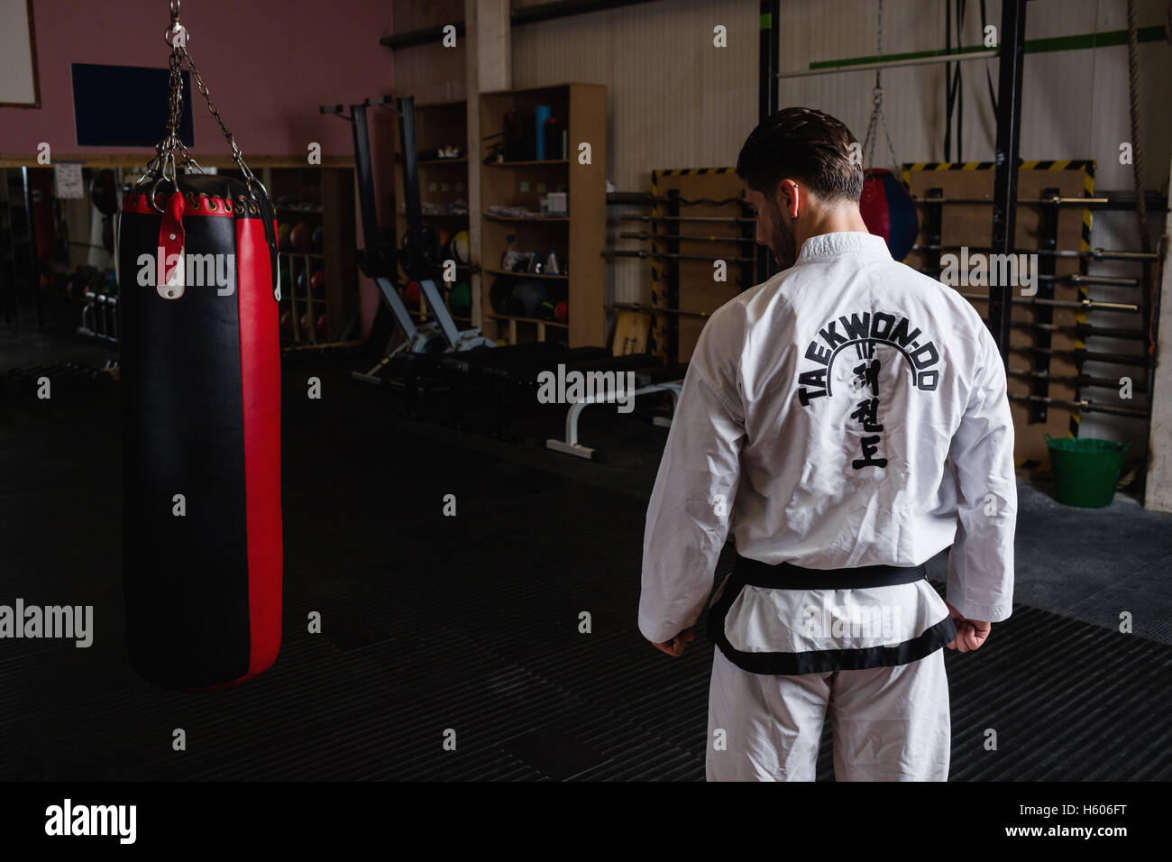 Man punching man hires stock photography and images Alamy