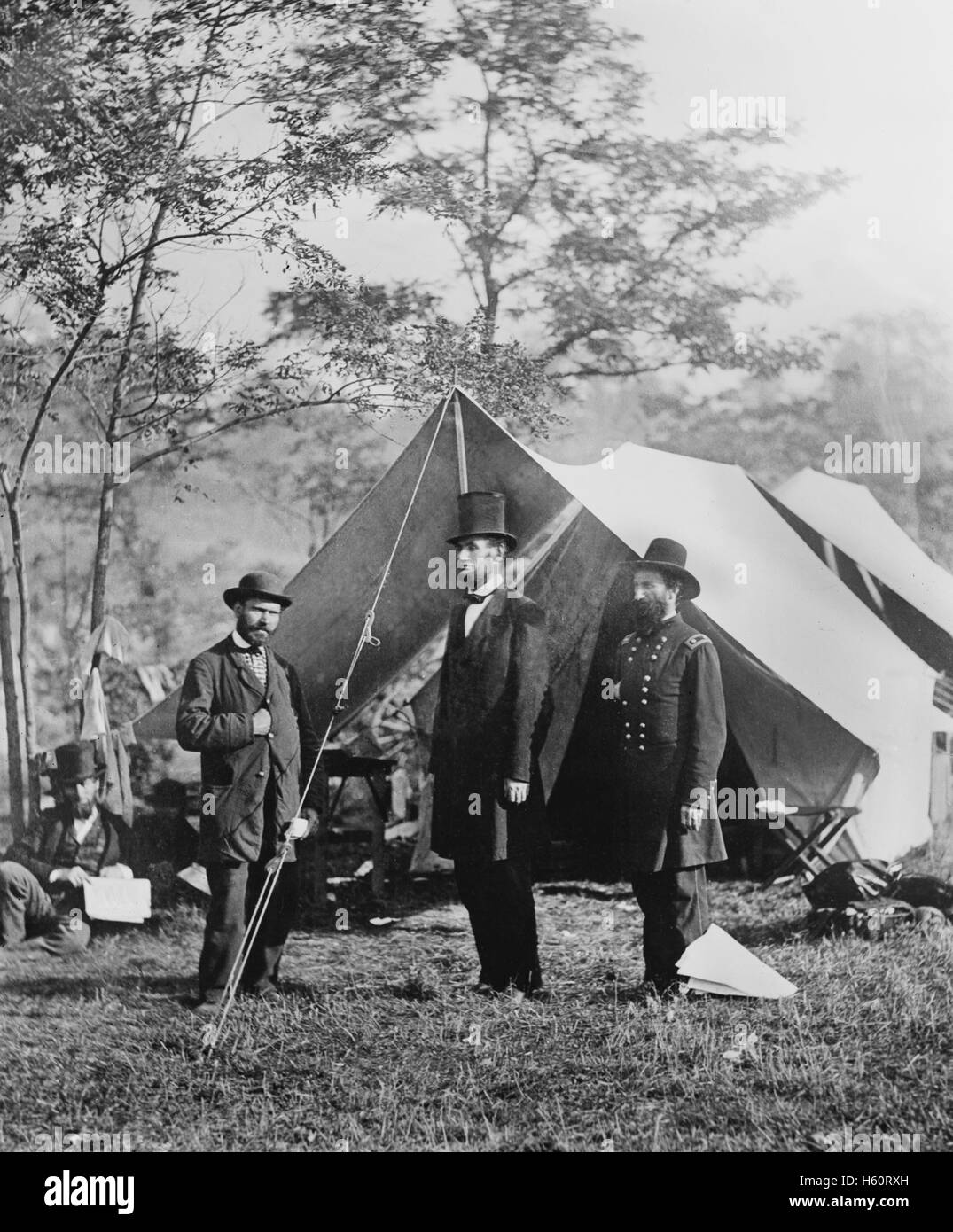 Allan Pinkerton, U.S. President Lincoln, and Major General John A. McClernand, Portrait, Antietam, Maryland, USA, by Alexander Gardner, October 1862 Stock Photo
