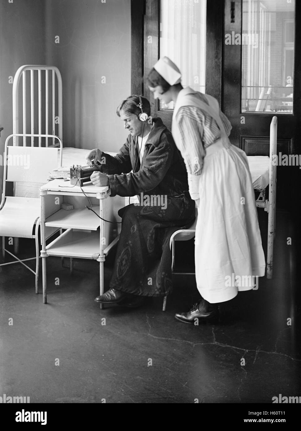 Patient Listening to Radio, Garfield Hospital, Washington DC, USA, National Photo Company, 1924 Stock Photo