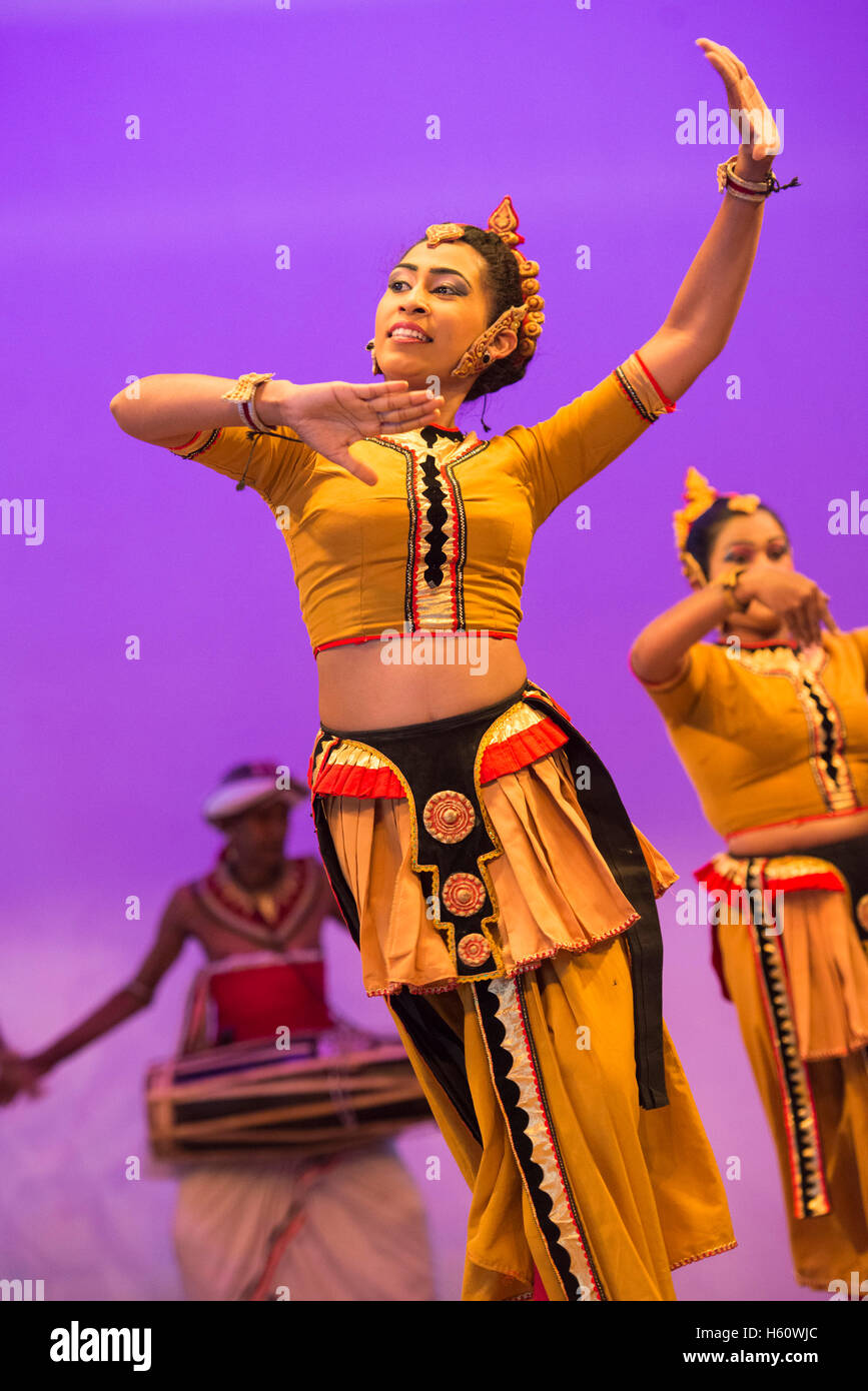 Traditional Kandyan dance show, Kandy, Sri Lanka Stock Photo Alamy