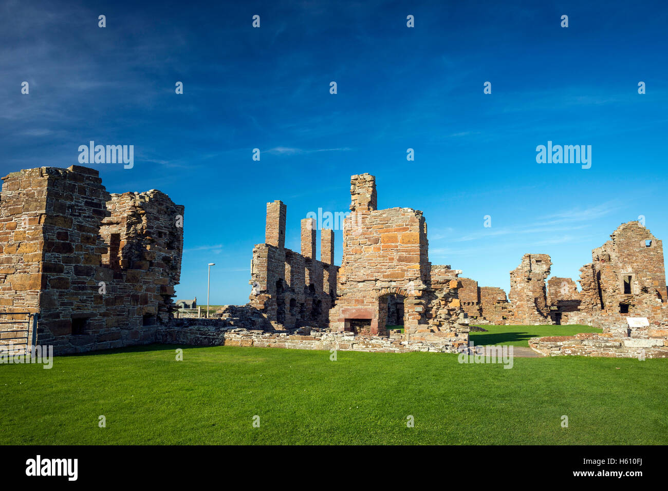 The ruins of The Earl's Palace in Birsay, Mainland Orkney, Scotland, UK Stock Photo