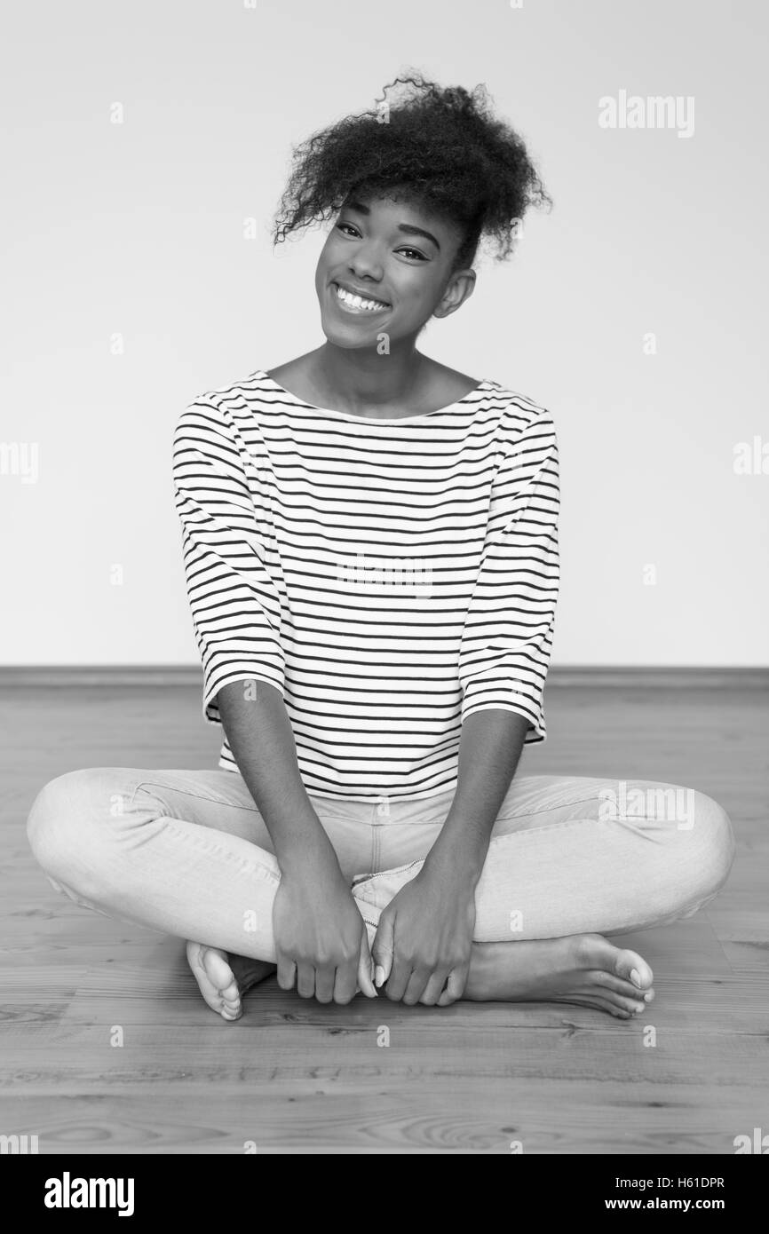Close up portrait of a beautiful young woman with afro hairstyle Stock ...