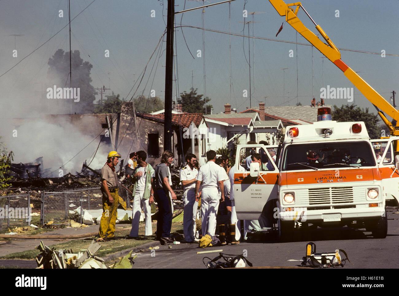 A mid-air collision between a Cessna 172 and a Pacific Southwest Airlines Boeing 727 caused both planes to crash into San Diego Stock Photo