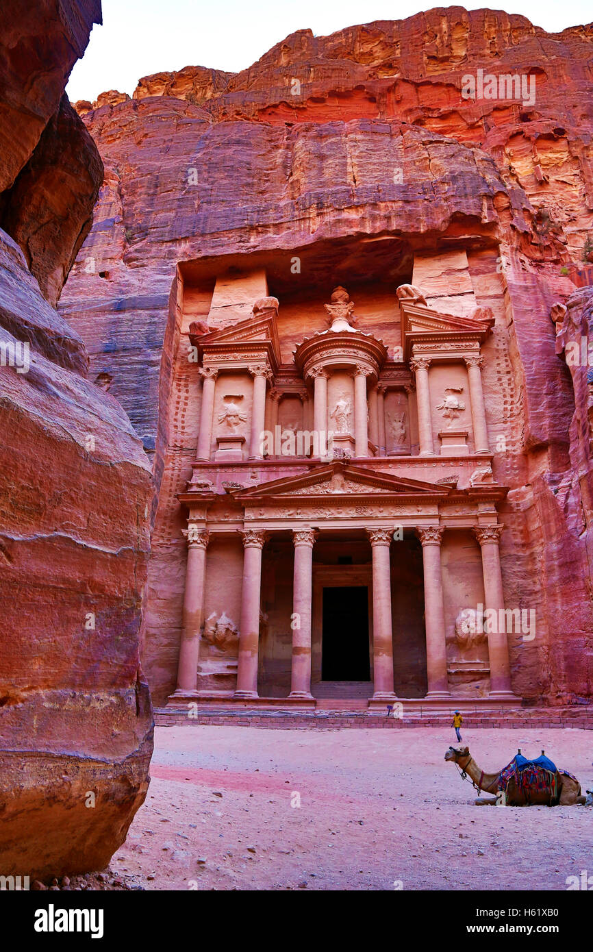 View of the Treasury, Al-Khazneh, from the Siq, Petra, Jordan Stock Photo