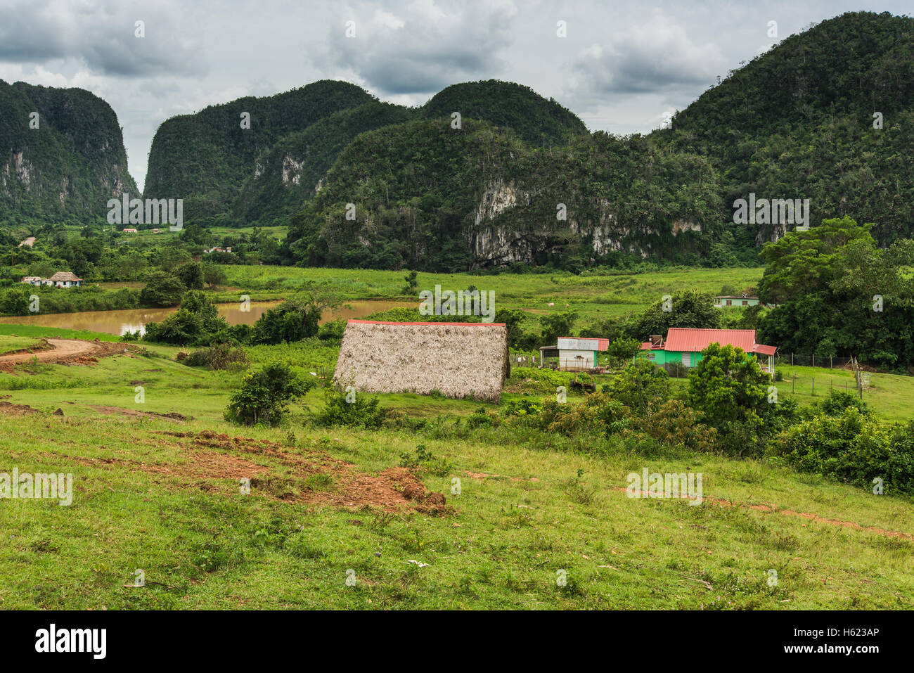 Village in rural cuba hi-res stock photography and images - Alamy