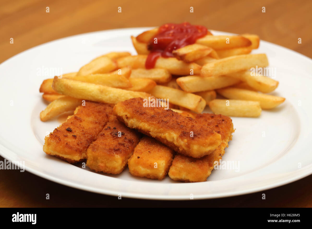 fish sticks with french fries Stock Photo Alamy