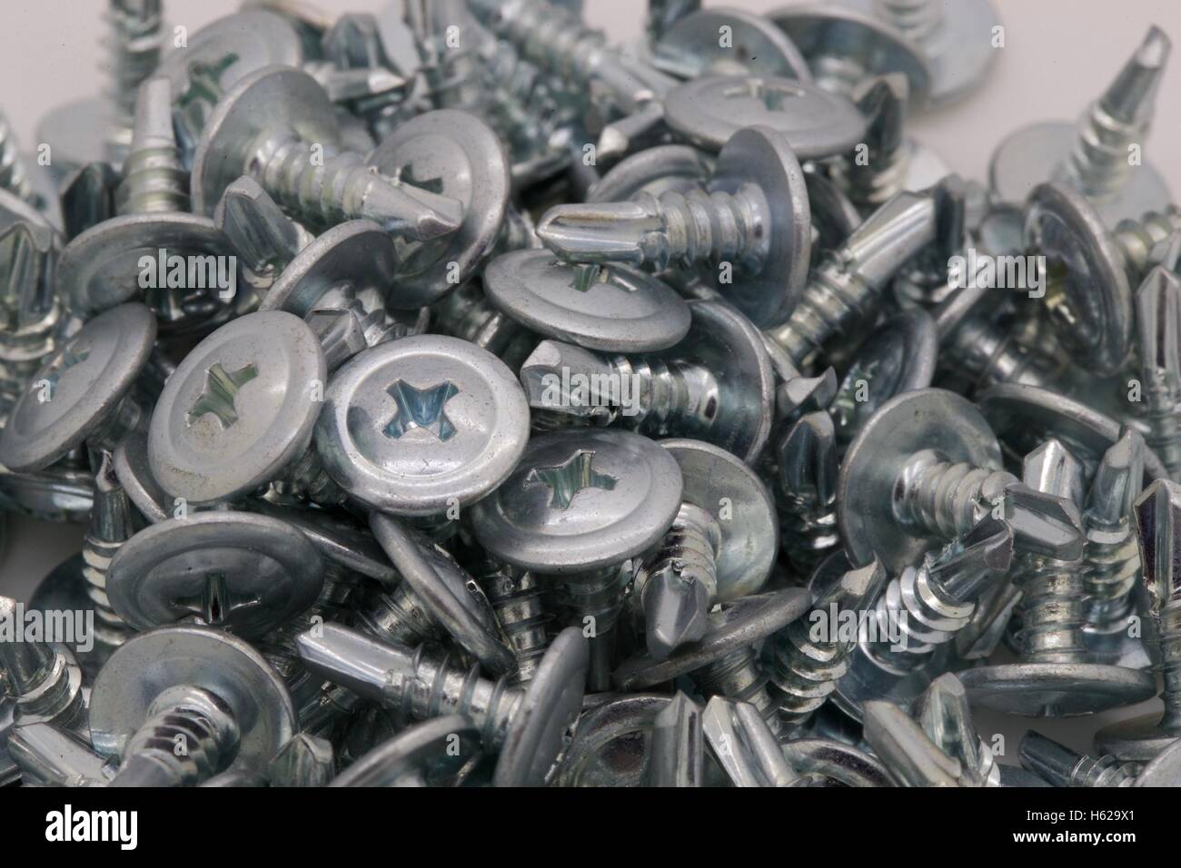 Dry lining screws hires stock photography and images Alamy