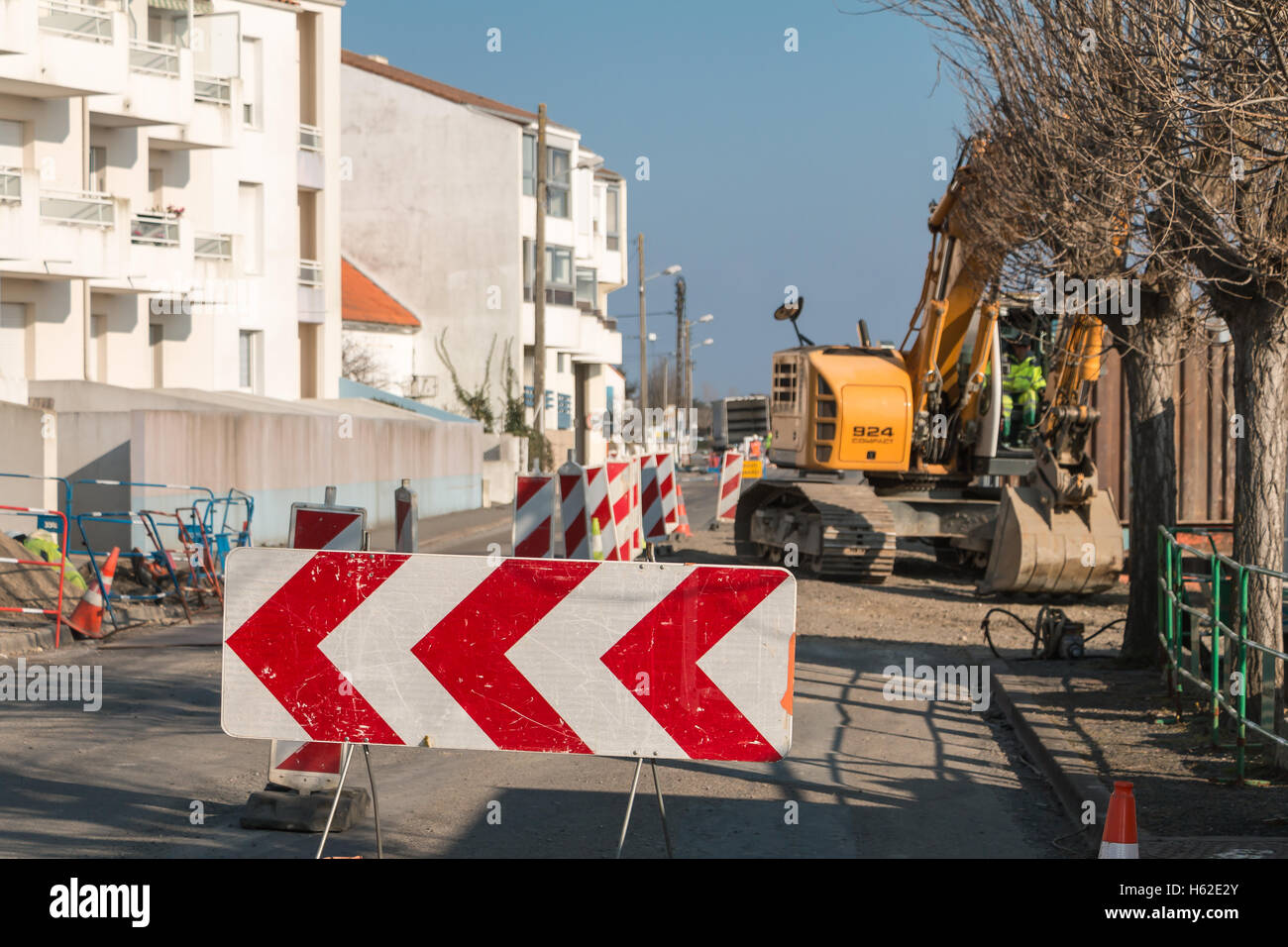 A man uses excavating machine hires stock photography and images Alamy