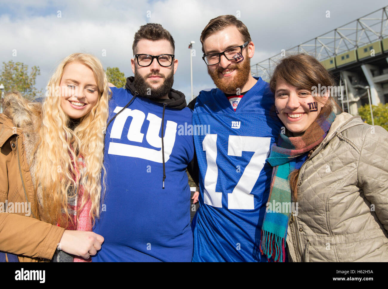 New york giants shirt hi res stock photography and images Alamy