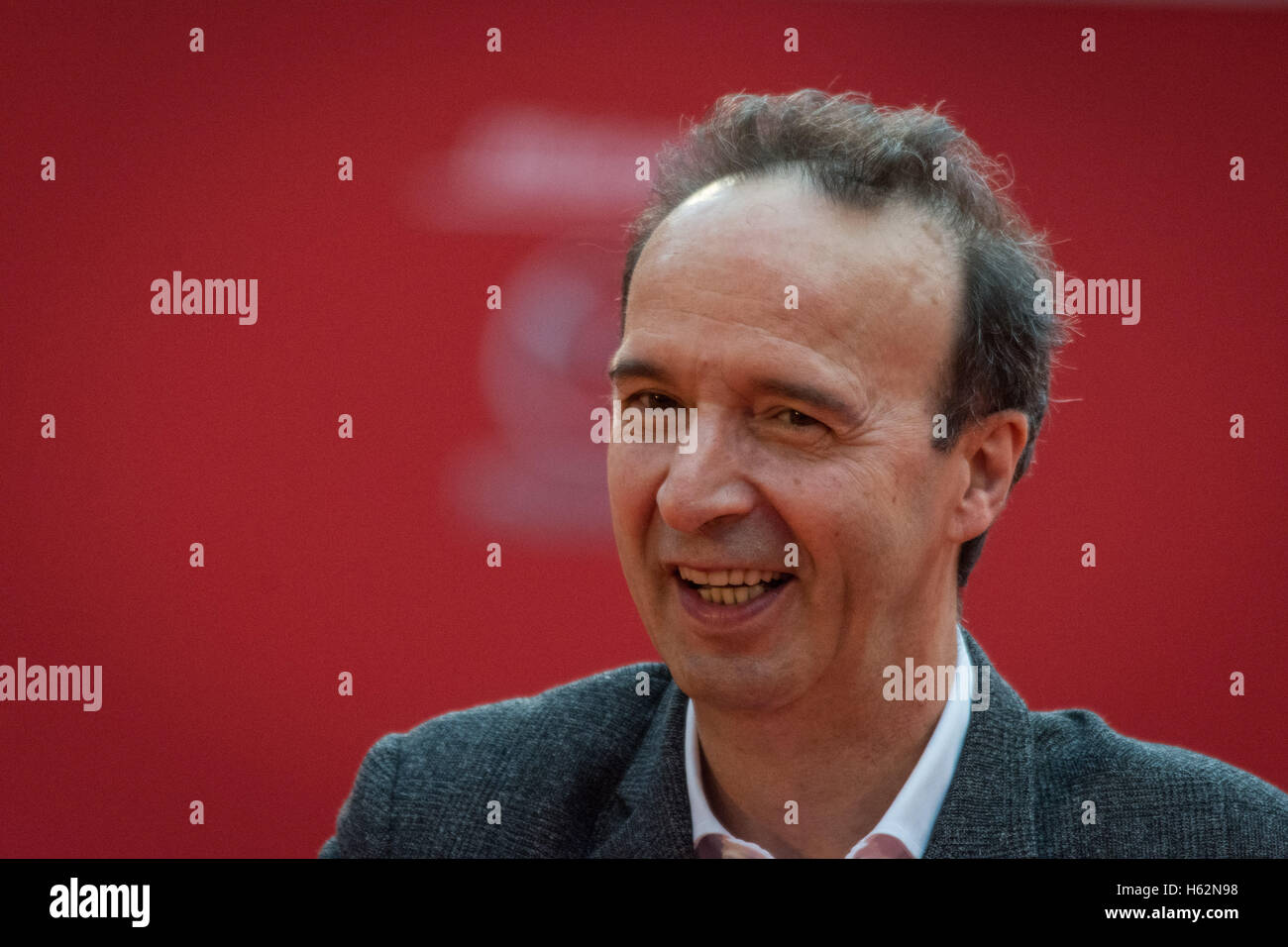 Roberto benigni hi-res stock photography and images - Alamy