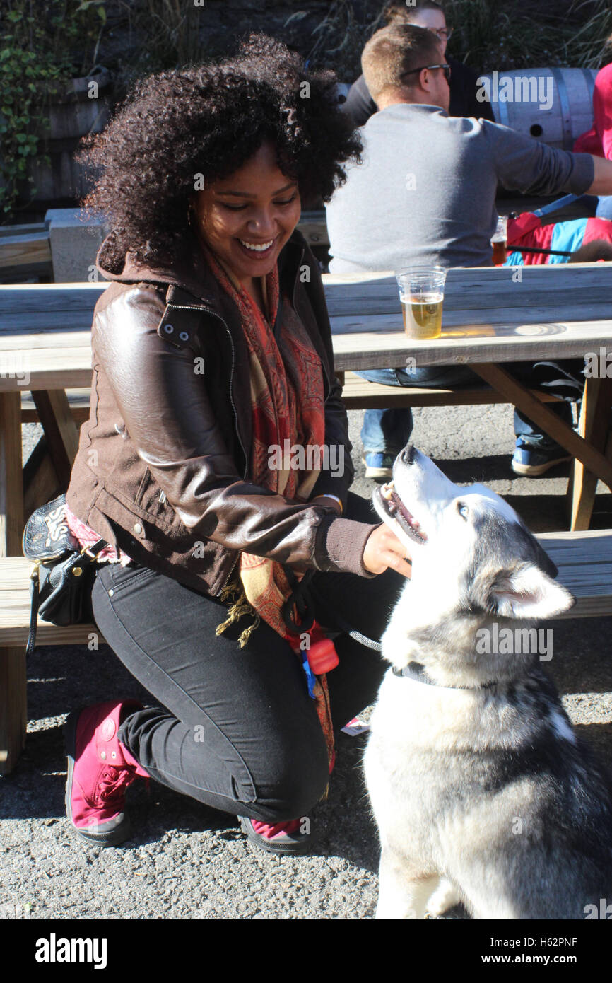 First Annual Bronx Pet Fair, New York City Stock Photo Alamy
