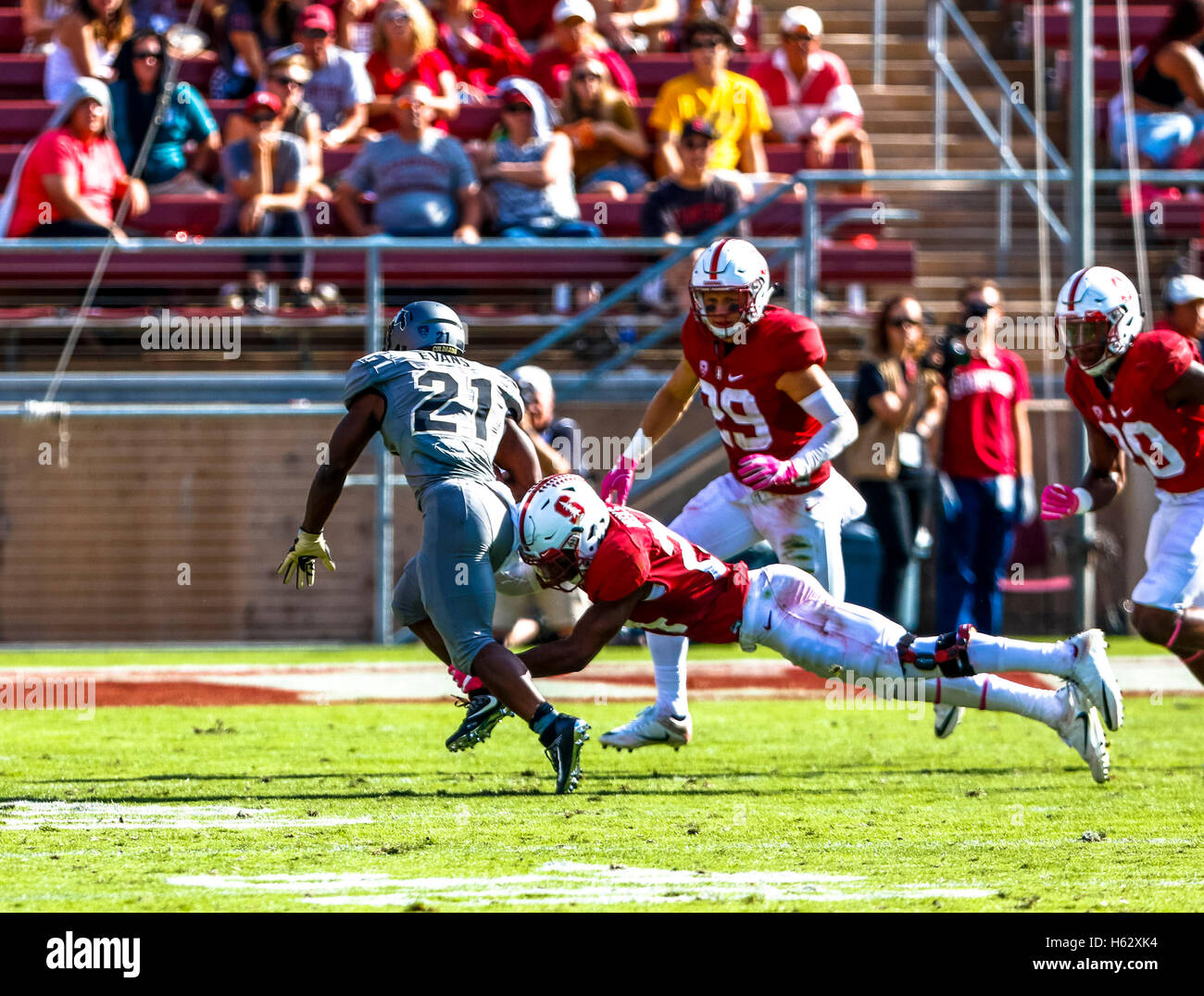 Palo Alto, California, USA. 22nd Oct, 2016. Colorado Running Back Kyle ...