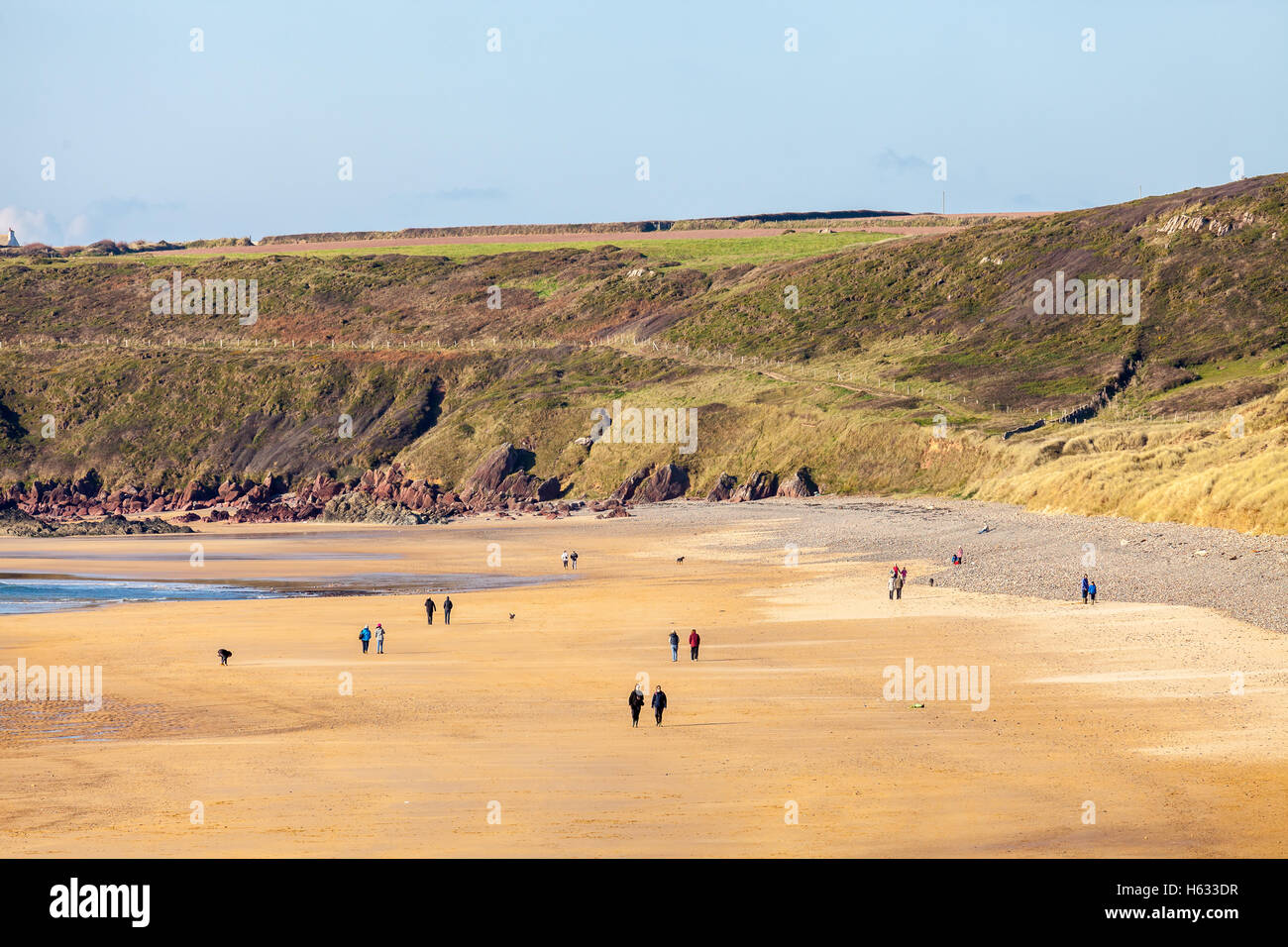 People on Freshwater West beach, Pembrokeshire, Wales, UK Stock Photo -  Alamy