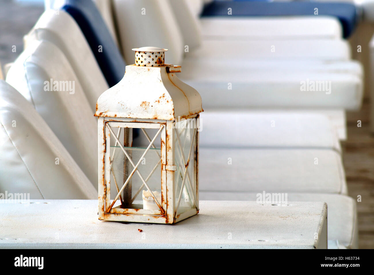 Old oil lanterns hi-res stock photography and images - Alamy