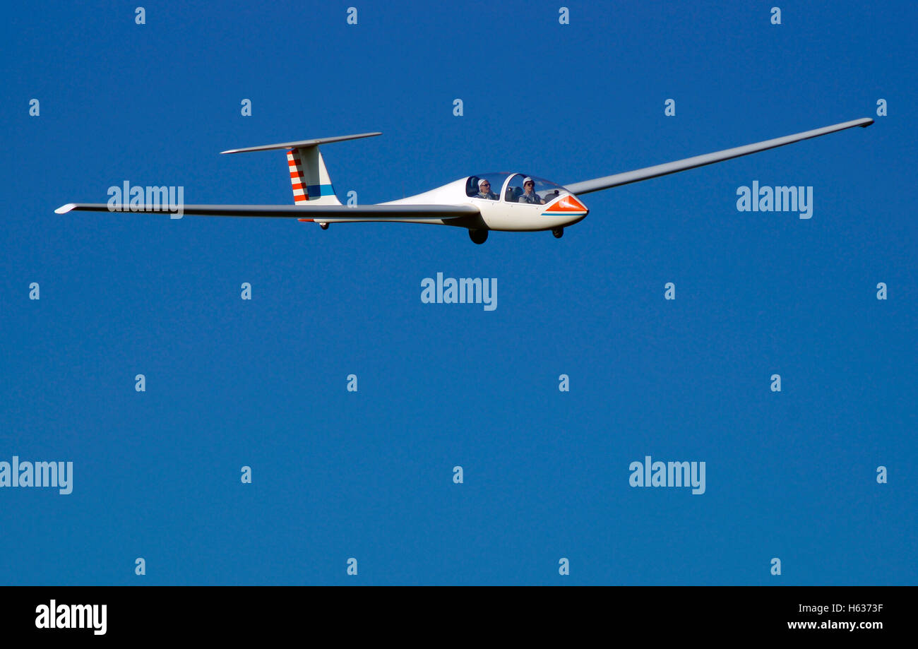 Glider plane hires stock photography and images Alamy