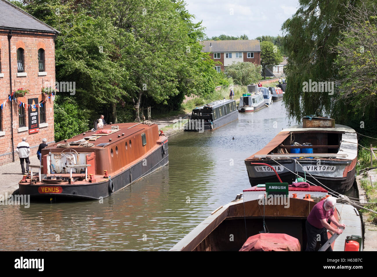 Canal Boats England Stock Photo Alamy