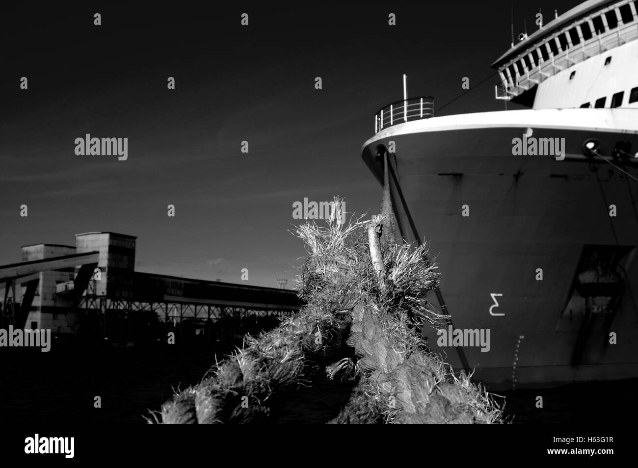 Rope, Ropes, Line, Lines, Perspective, Docked, Mooring, Ship, Ships ...