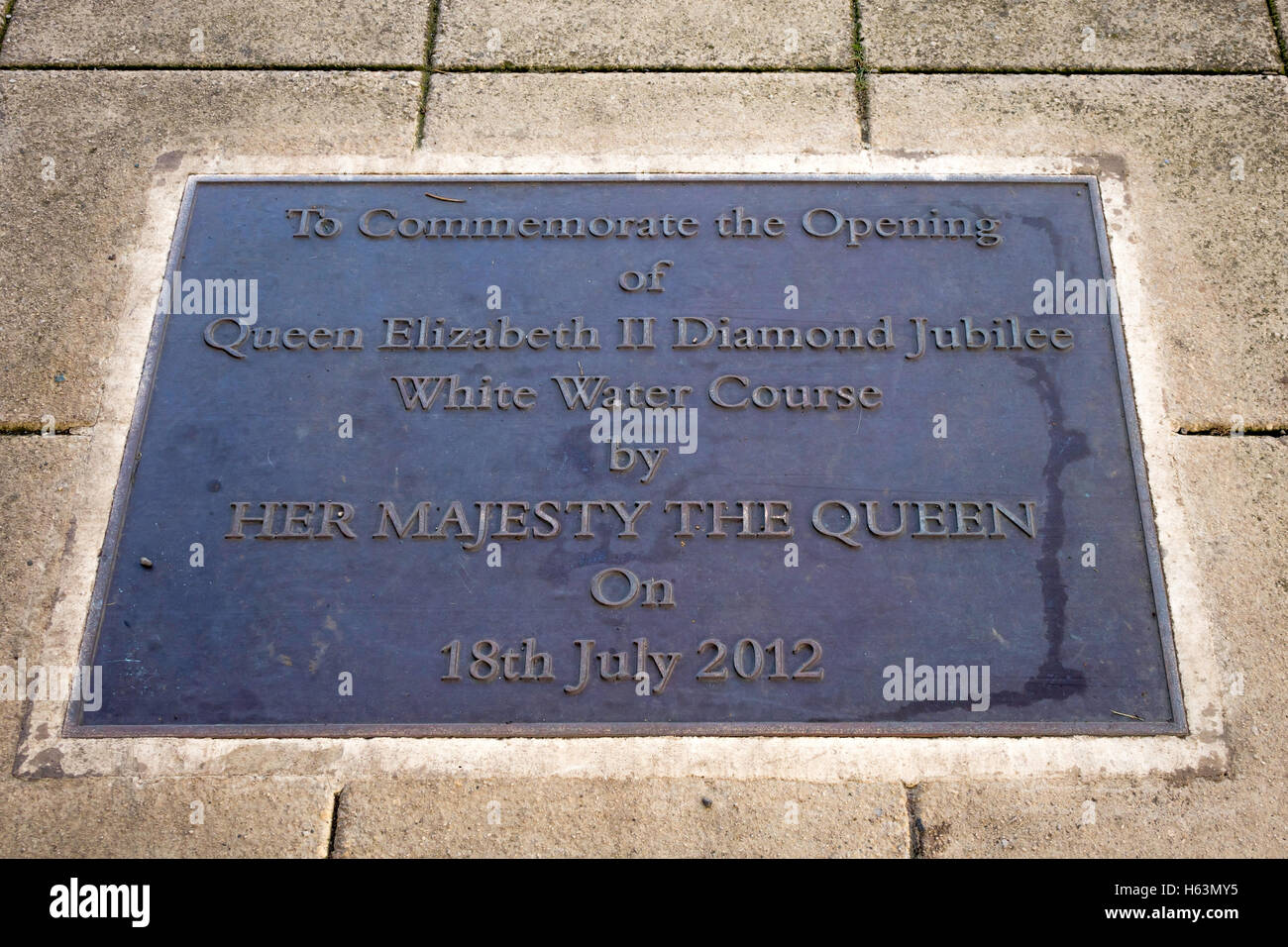 Bronze Plaque To Commemorate the Opening of Queen Elizabeth ll Diamond Jubilee White Water Course by HM The Queen 18th July 2012 Stock Photo