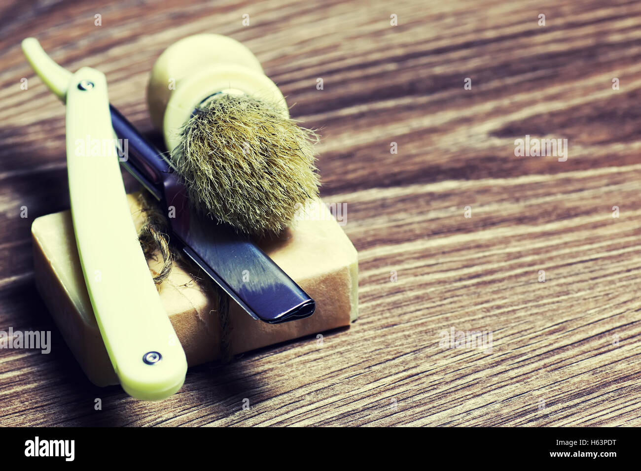 razor sharp soap brush Stock Photo Alamy