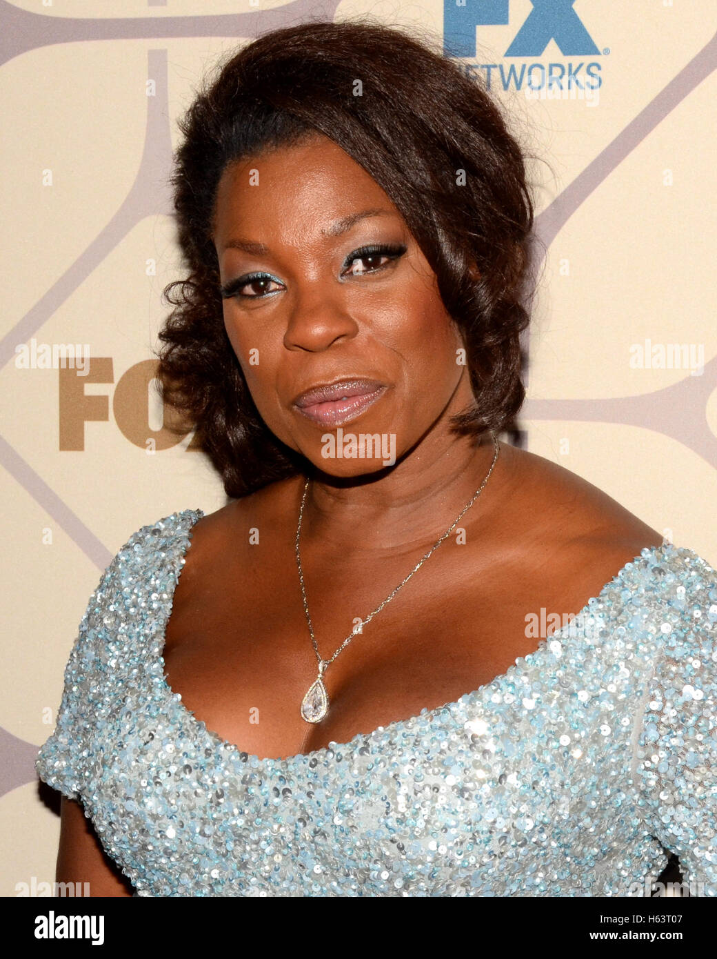 lorraine-toussaint-movies-bio-and-lists-on-mubi