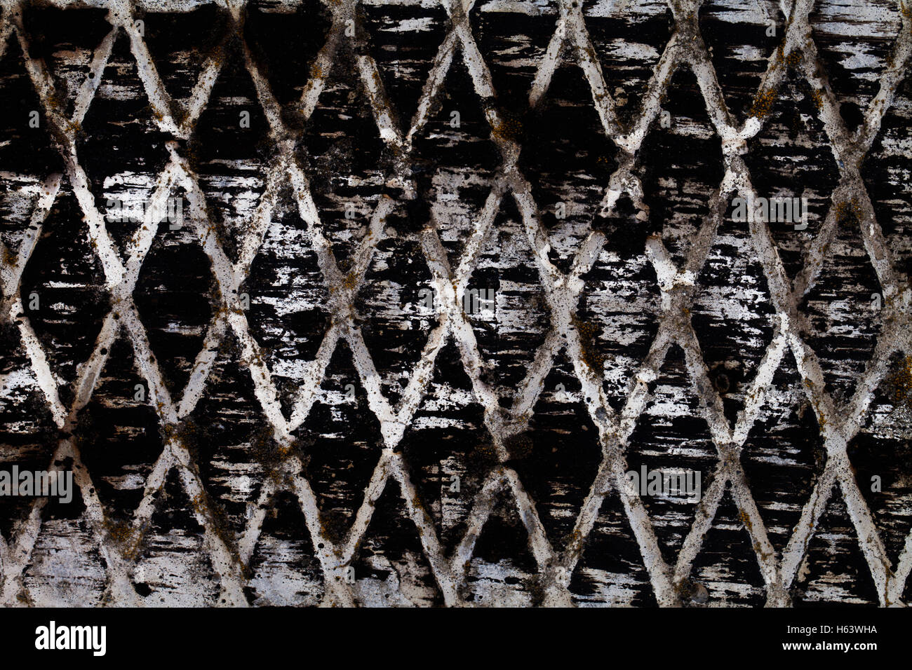 Black and white diamonds hi-res stock photography and images - Alamy