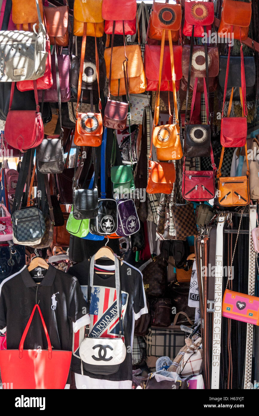 Shopping in djerba hi-res stock photography and images - Alamy