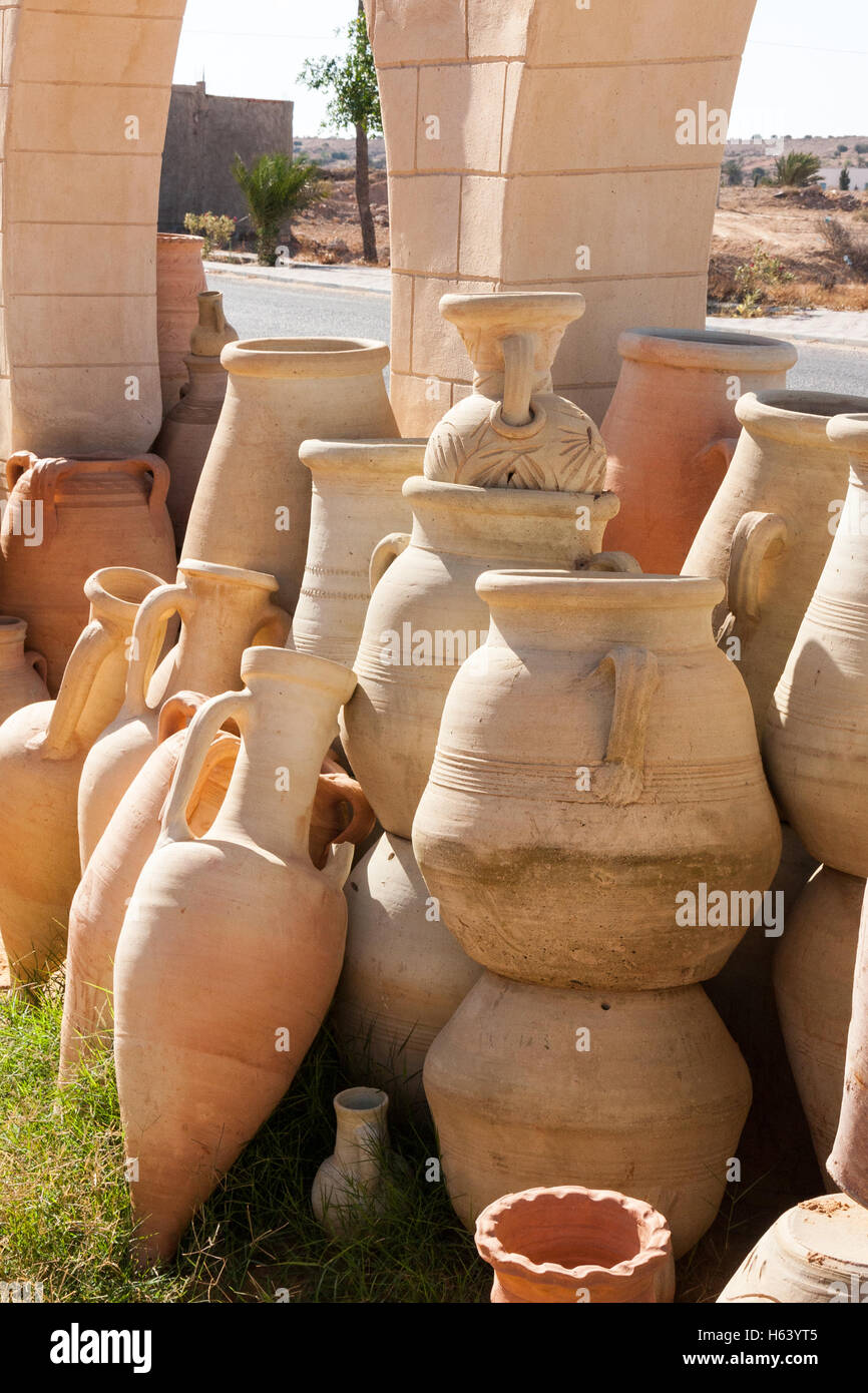 clay pots outside Stock Photo Alamy