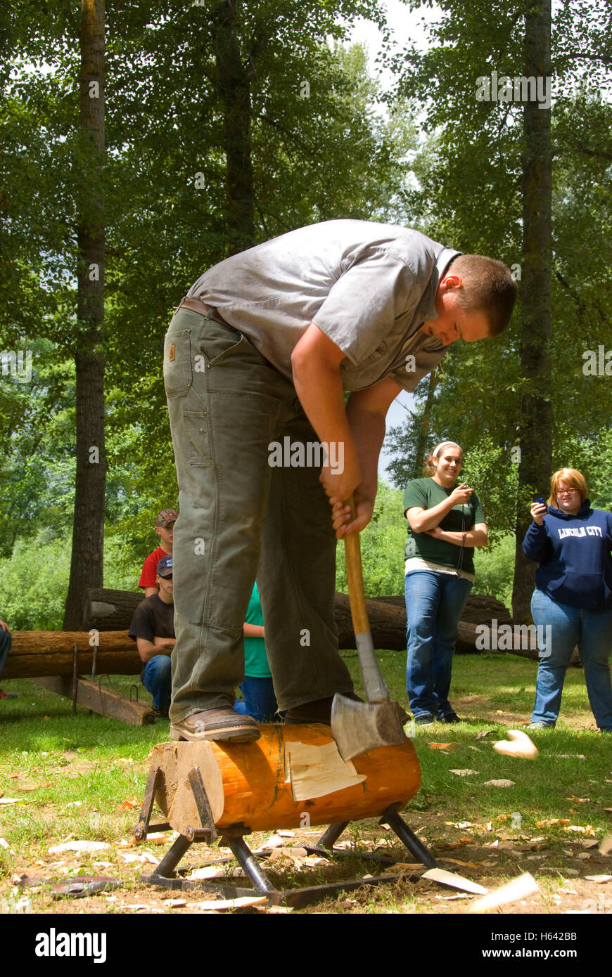 Underhand chop, Linn County Loggers' Jamboree, Linn County Pioneer