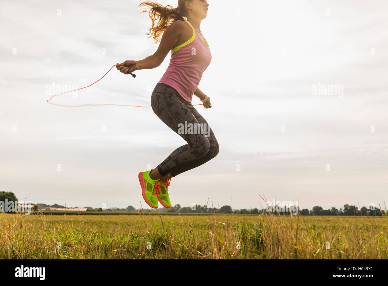 Skip Rope Side View Women Rope Skipping Side High Resolution Stock Photography and Images ...