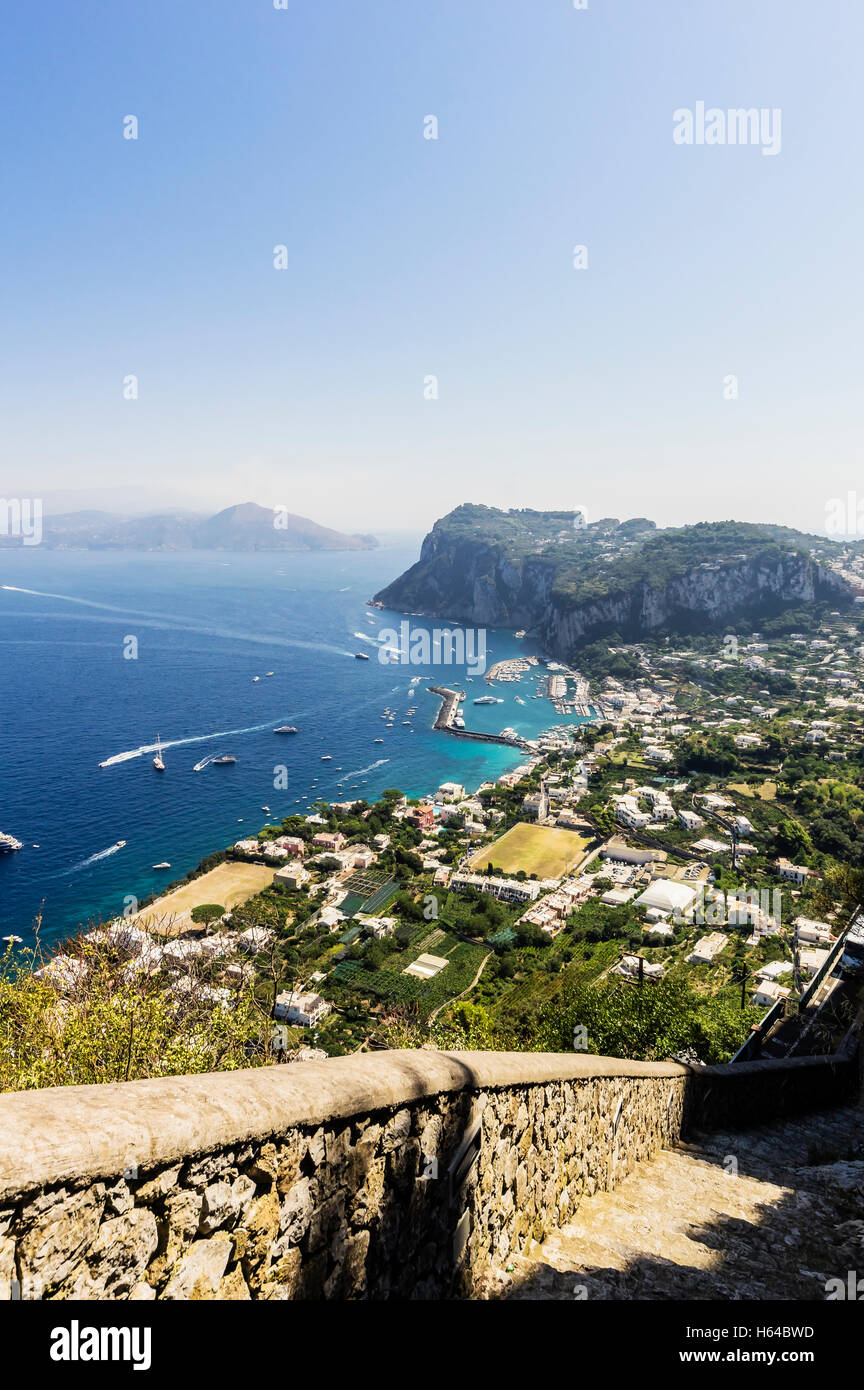 Coastal view capri italy hi-res stock photography and images - Alamy